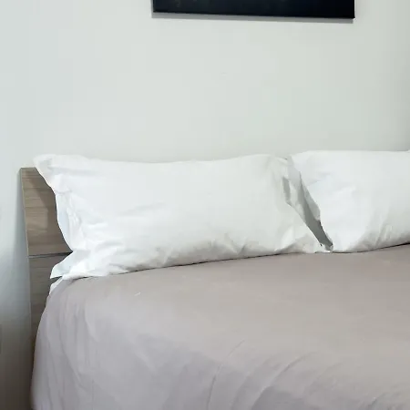 - 10 Min Malpensa Airport - Giardino Gallarate